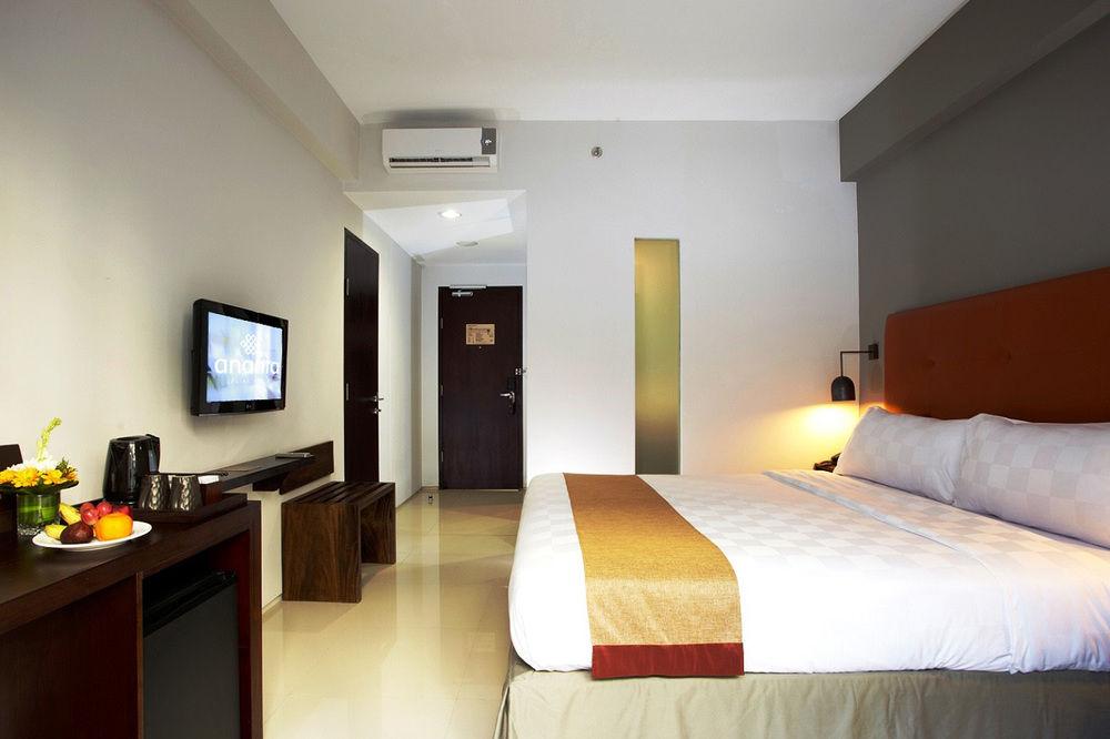 Ananta Legian Hotel Bagian luar foto