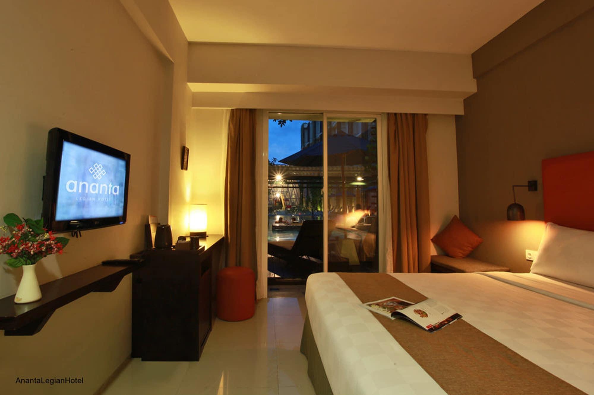 Ananta Legian Hotel Bagian luar foto