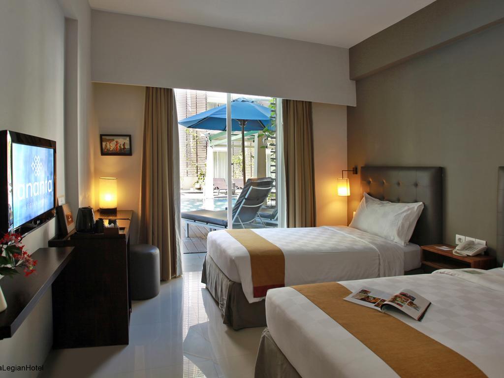 Ananta Legian Hotel Bagian luar foto