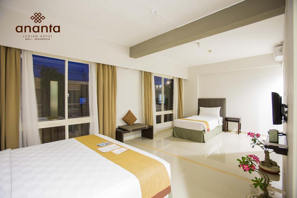 Ananta Legian Hotel Bagian luar foto