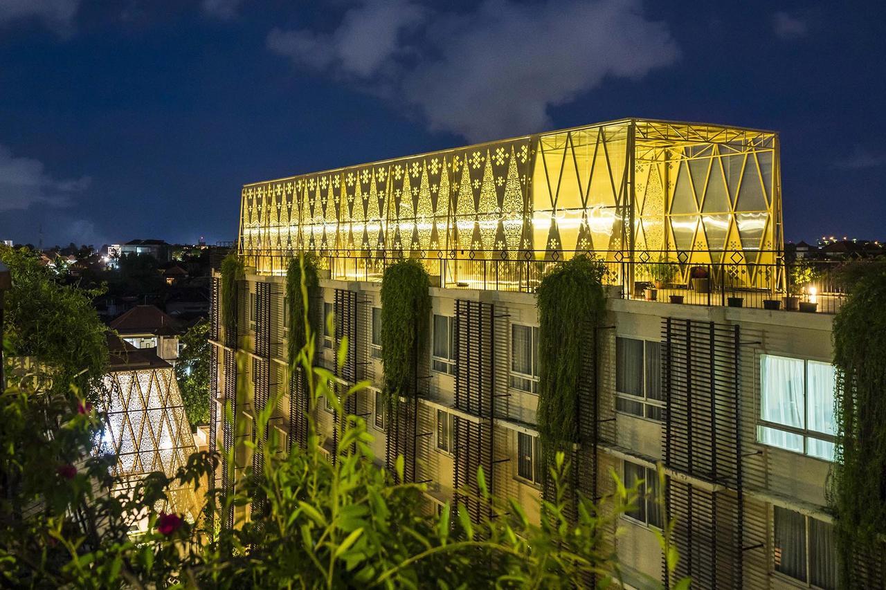 Ananta Legian Hotel Bagian luar foto