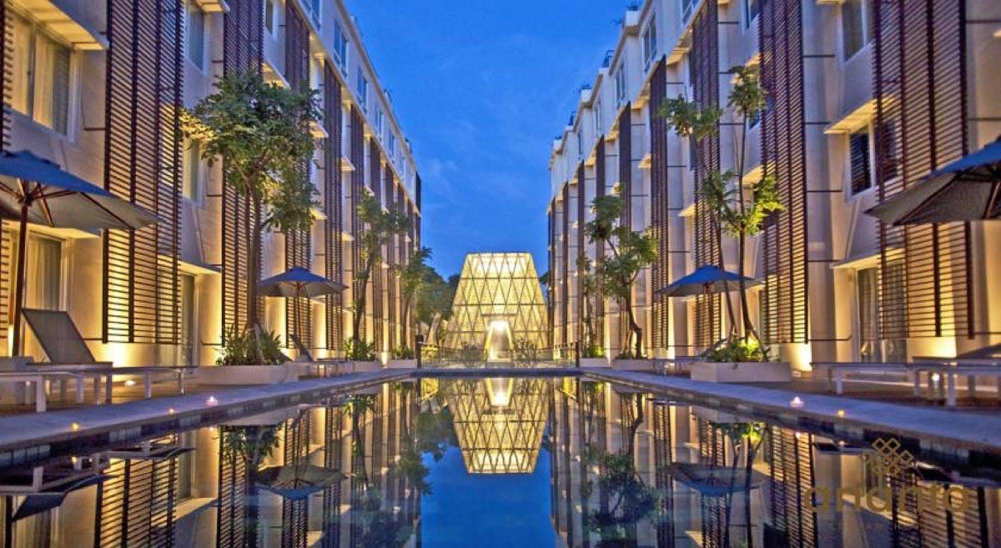 Ananta Legian Hotel Bagian luar foto